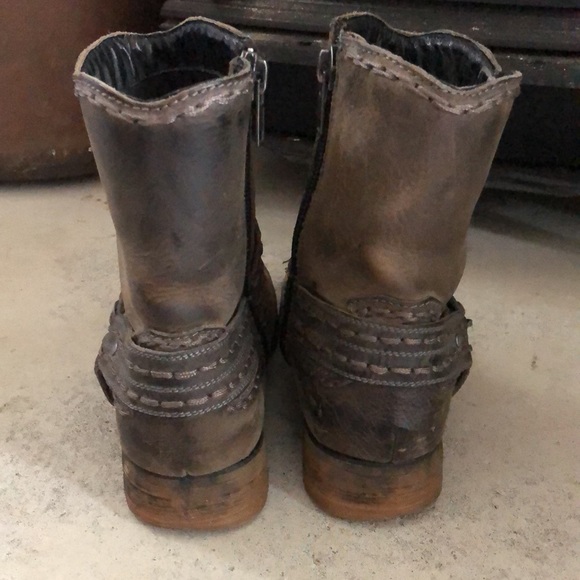 Bed|Stu Leather Boots - Picture 2 of 6